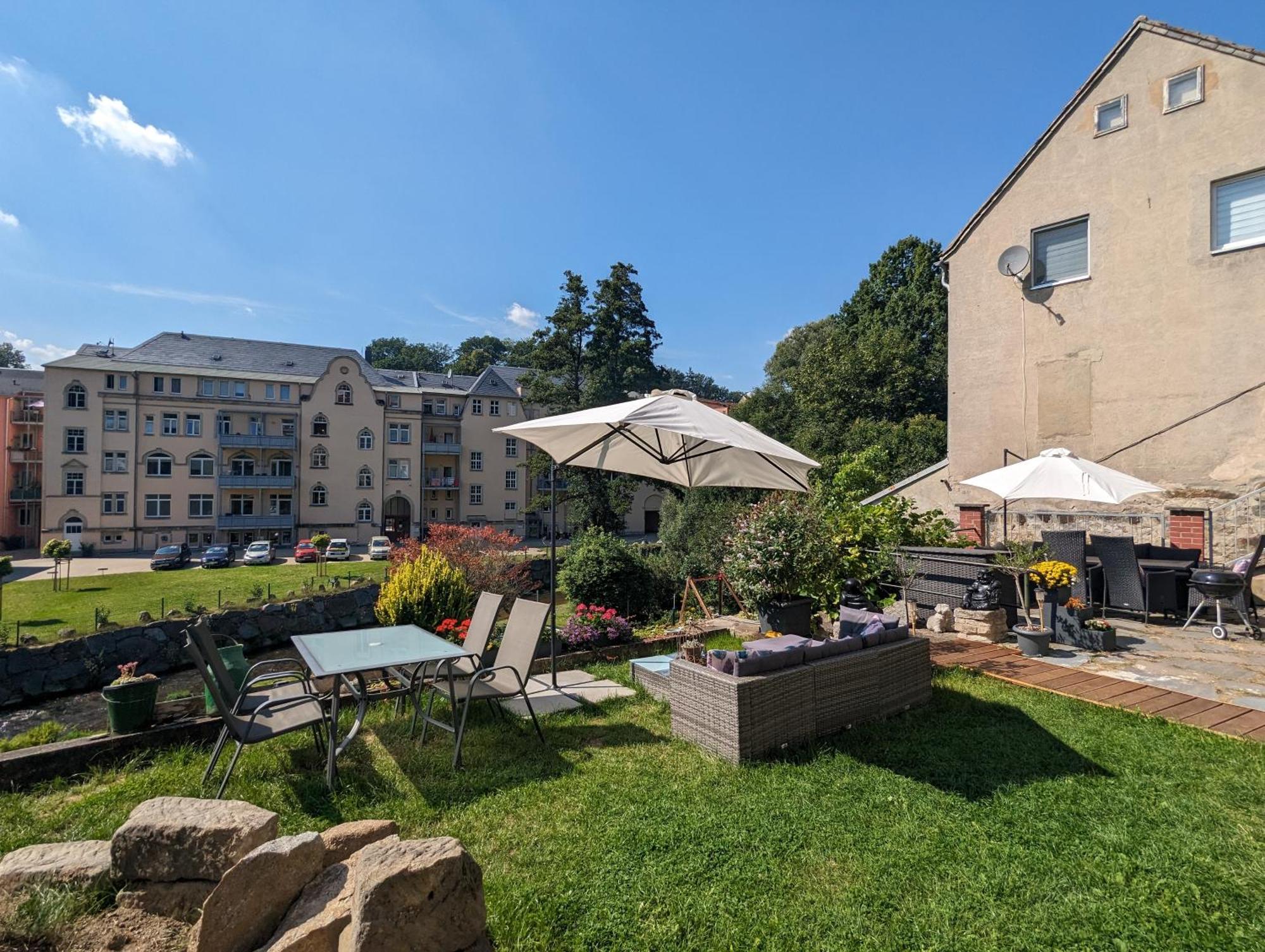 Hw3 - Urlaubsmagie - Helle, Grosse Wohnung Mit Pool Sebnitz Luaran gambar
