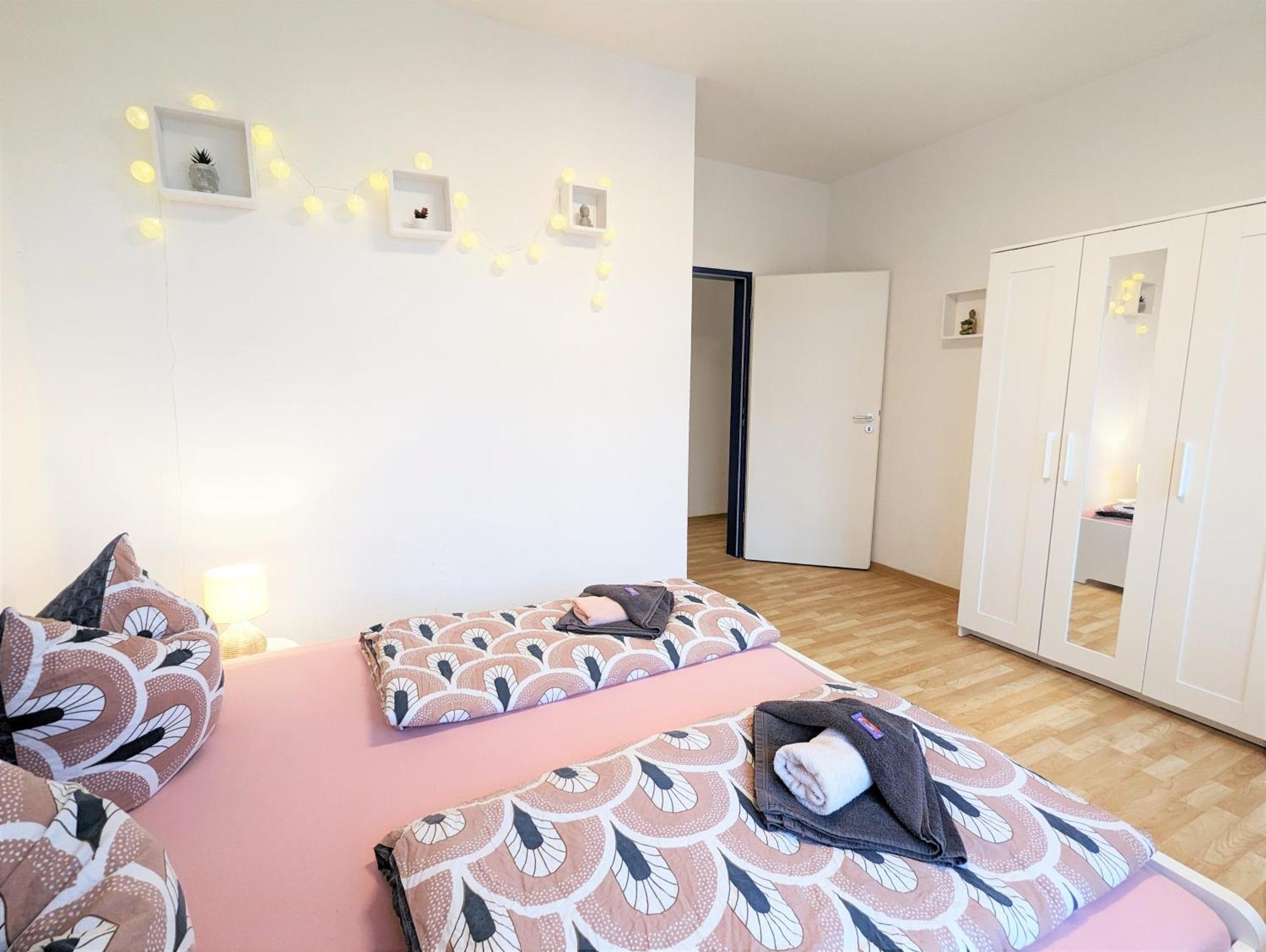 Hw3 - Urlaubsmagie - Helle, Grosse Wohnung Mit Pool Sebnitz Luaran gambar