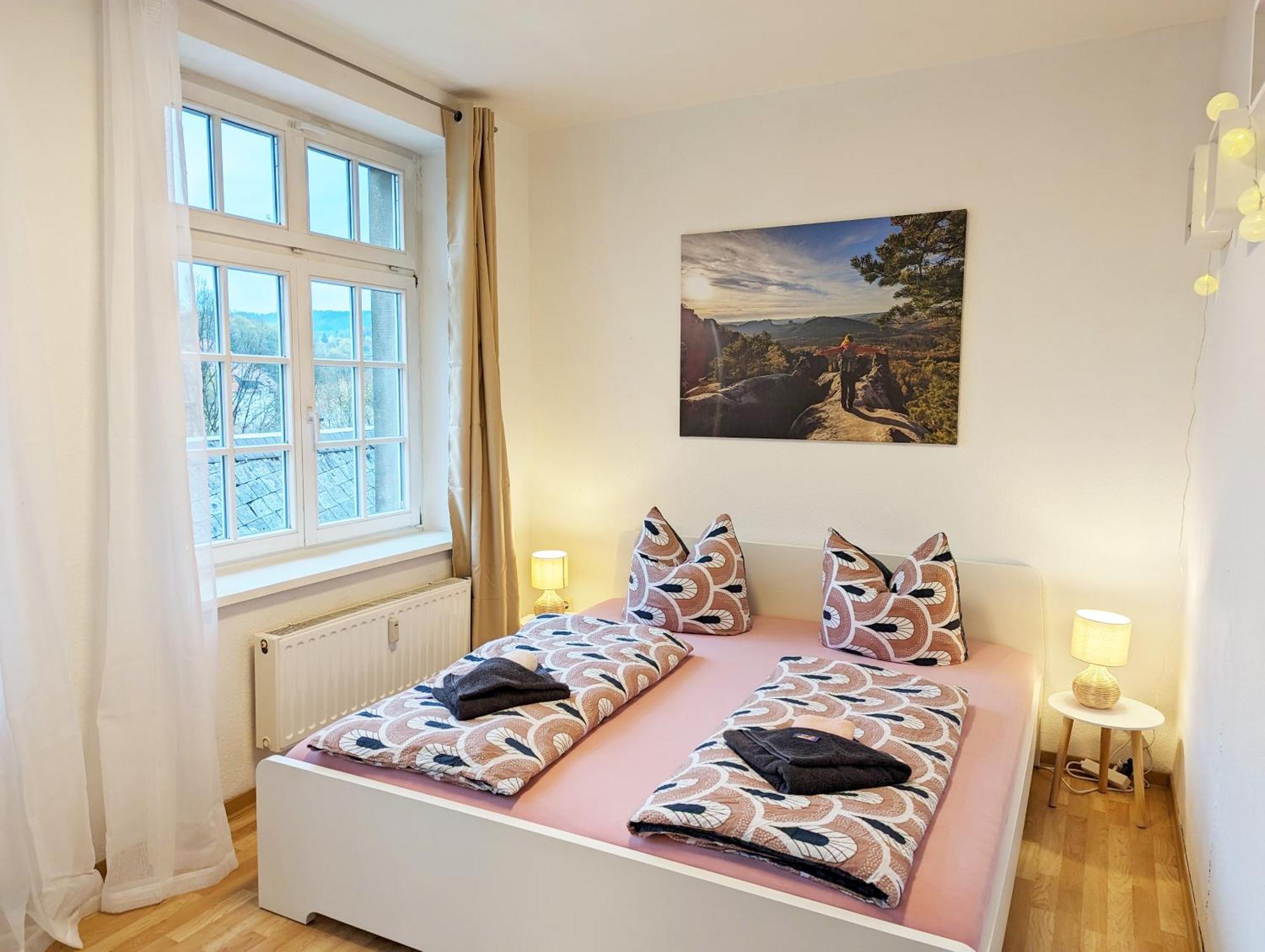 Hw3 - Urlaubsmagie - Helle, Grosse Wohnung Mit Pool Sebnitz Luaran gambar