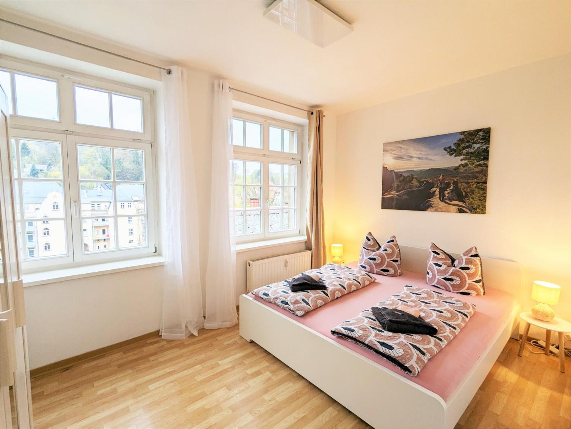 Hw3 - Urlaubsmagie - Helle, Grosse Wohnung Mit Pool Sebnitz Luaran gambar